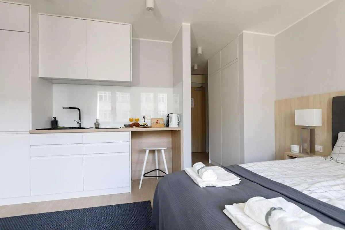 Close-Urban Chic - Rynek Square - Great Location&Kuznicza Vratislav 0*,